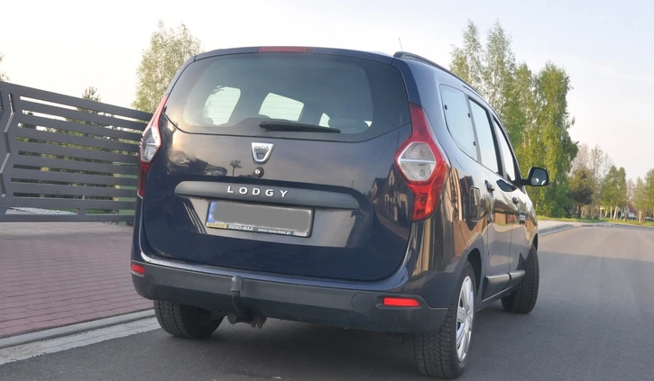 Dacia Lodgy cena 24900 przebieg: 135374, rok produkcji 2015 z Myszyniec małe 121